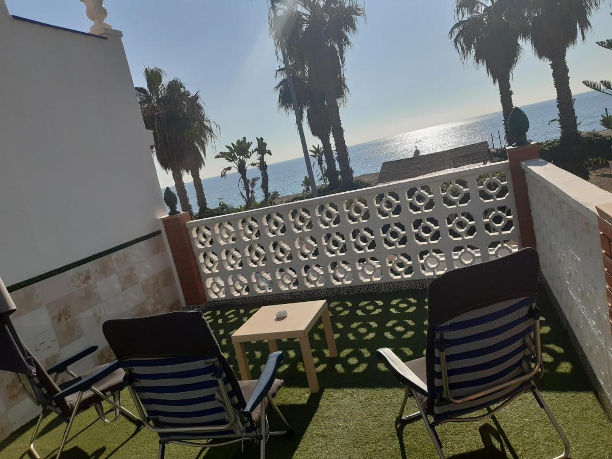 Brisas del mar Caleta De Velez Exterior foto